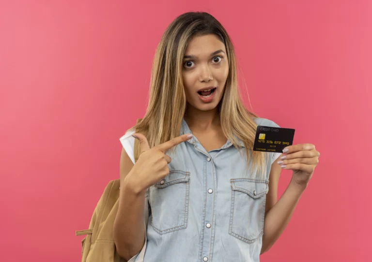 Cartão de Crédito Verde cashback e isenção da anuidade