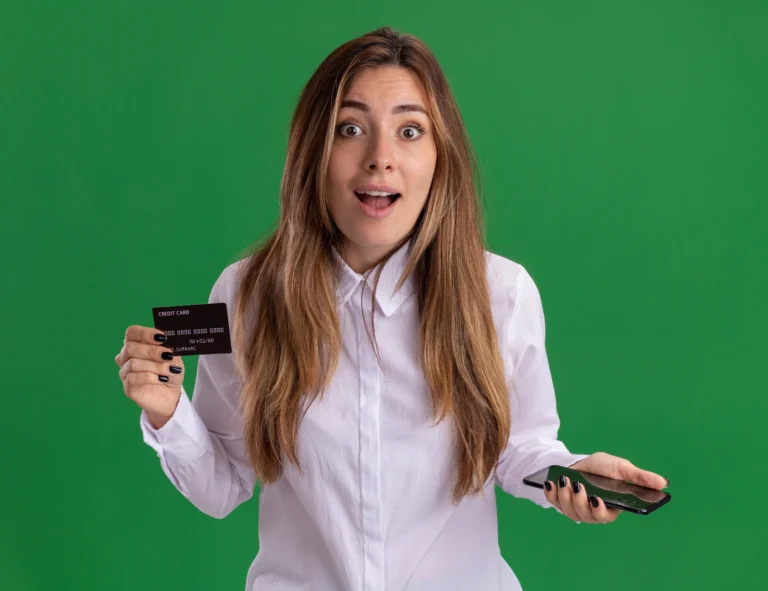 Qual é o cartão de crédito mais rápido para pedir?