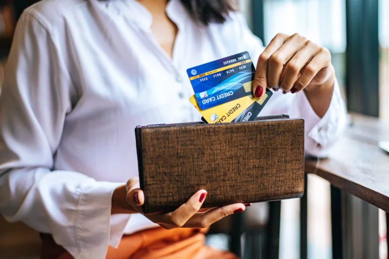 Cartões de crédito com cashback: como funcionam e quais são os melhores