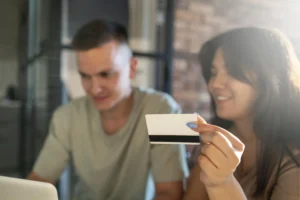 Como escolher o melhor cartão de crédito para o seu perfil
