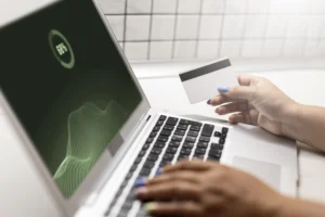 Como proteger-se em compras online e pagamentos digitais